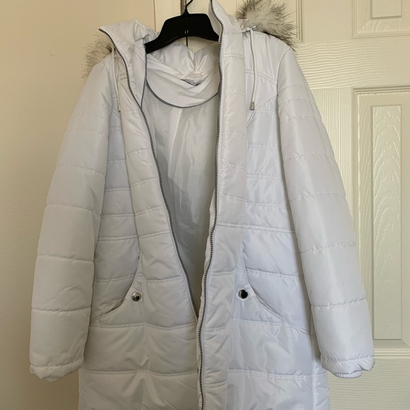 Susan Graver water proof puffer jacket with removable hood size L - Picture 3 of 12